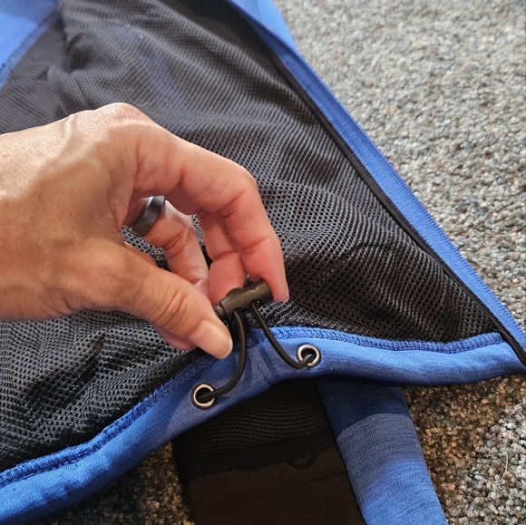 Loki all-in-one tech hoodie running jacket convertible built-in mittens - Picture 8 of 14